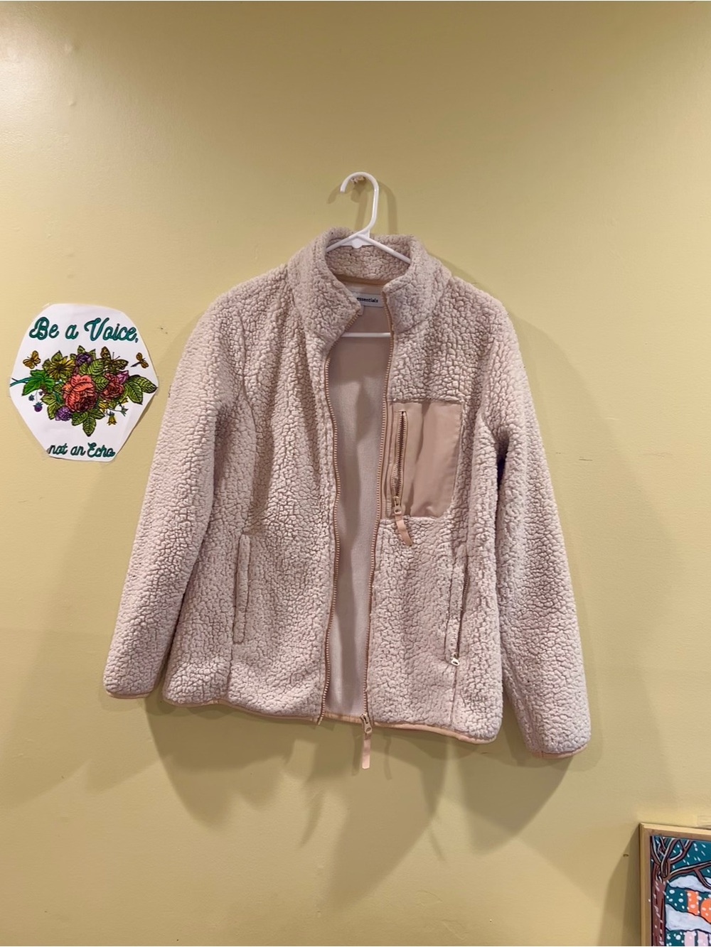 Cozy Women's Sherpa Jacket - Light Pink
